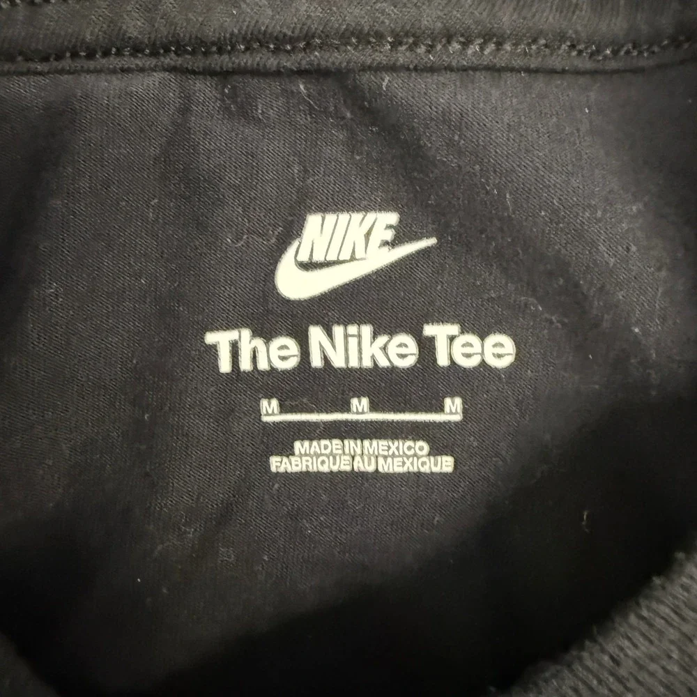 Nike Mexico City Graphic T-Shirt Mens Medium Black Lime Green Swoosh Logo Tee